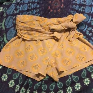 🌻🌞Free People Flowy Shorts🌞🌻
